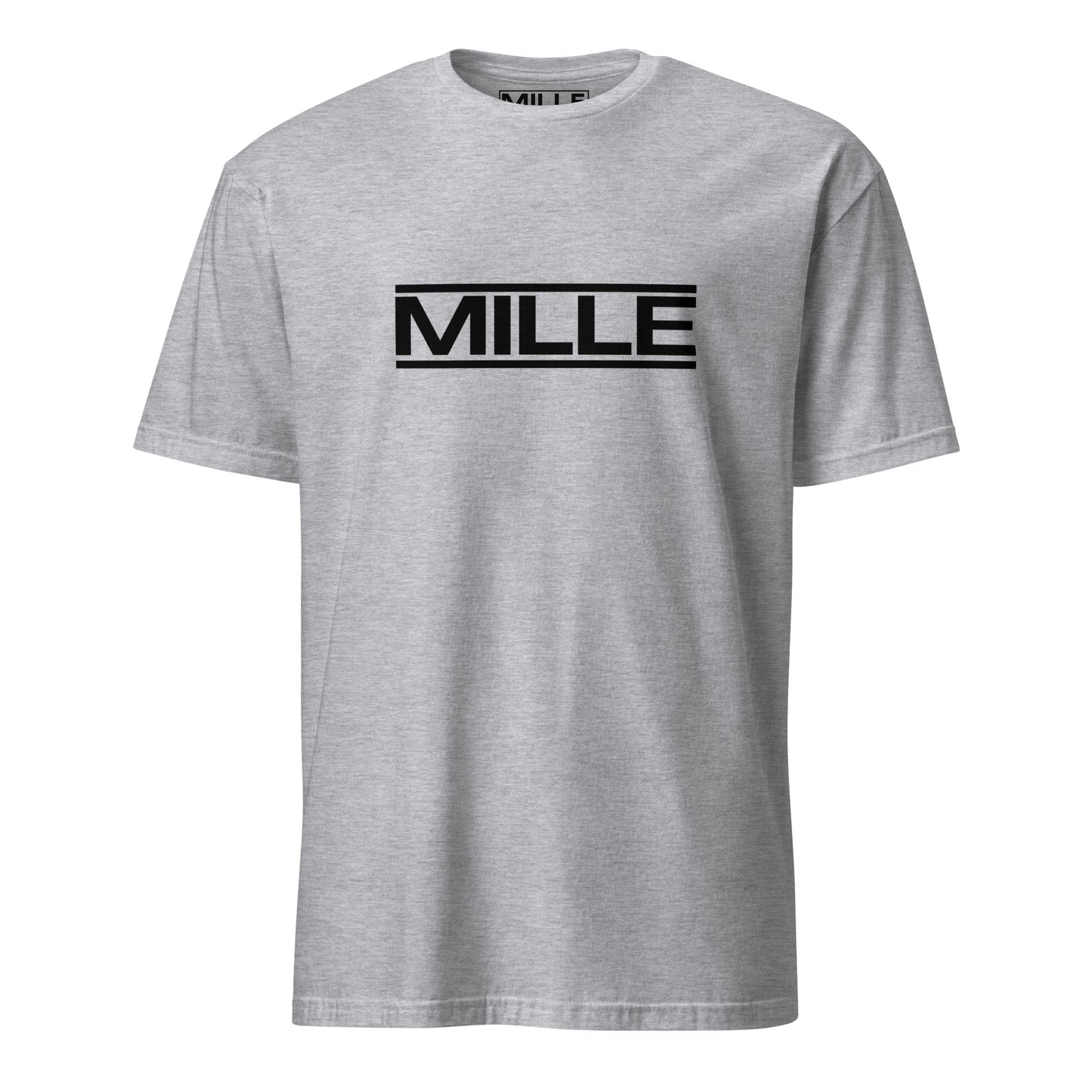 Camiseta MILLE CODE de color gris sport con logo MILLE en color negro en el pecho. Vista frontal.