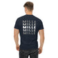 Camiseta MILLE Esencia Clásica de color marino con diseño de texto MILLE repetido en gris en la espalda. Vista trasera de modelo.
