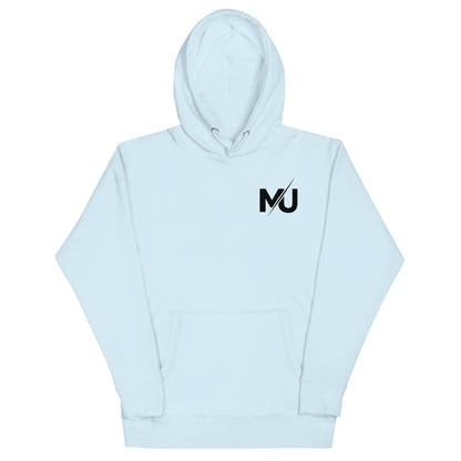 Sudadera con capucha MILLE URBAN de color azul claro con el logo MU en el pecho. Vista frontal de la prenda.