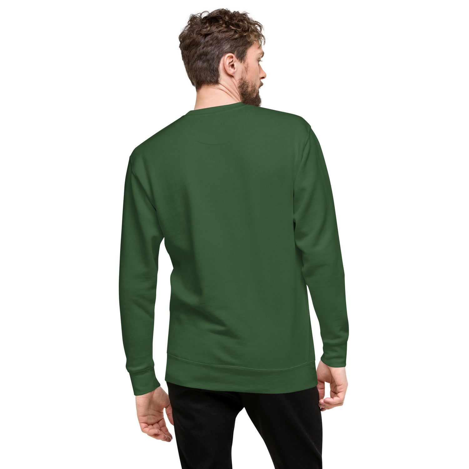 Sudadera MILLE Origin LS de color verde bosque. Vista trasera con modelo.